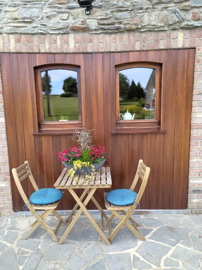 Gite De Charme Rosardenne Vaux-sur-Sure Exterior foto